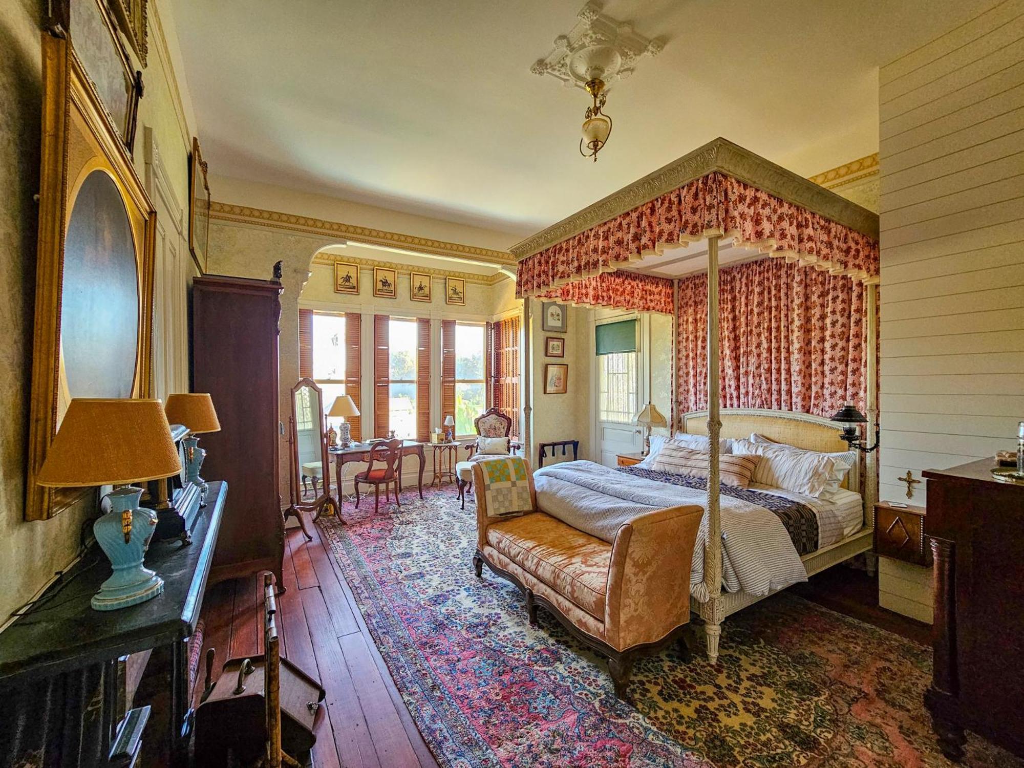 The Jd Hyde Historic Inn Визалия Экстерьер фото